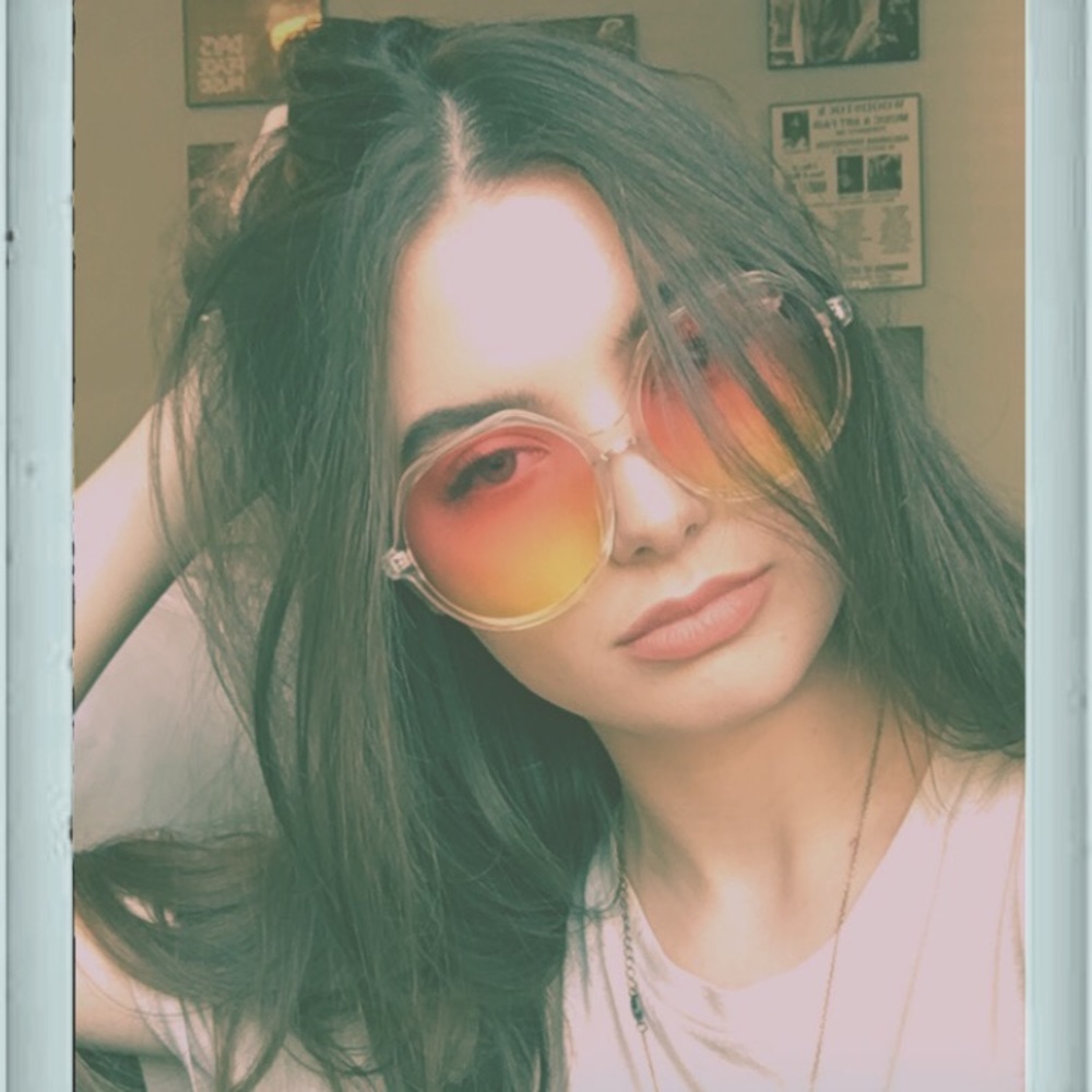 Meet your Posher, Kailee